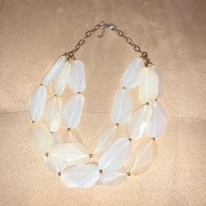 Chunky 3-layer accent necklace